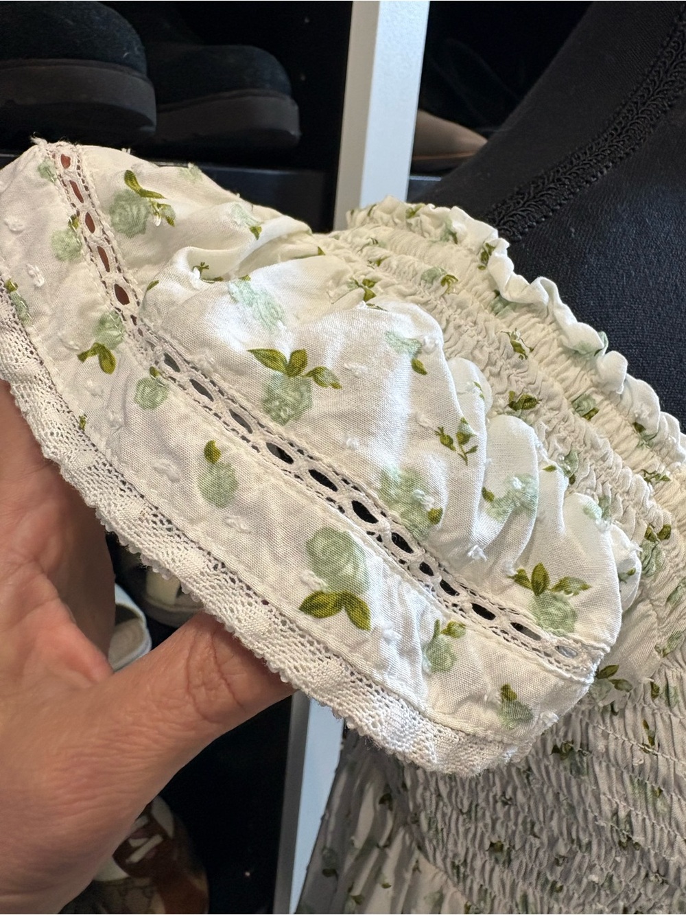 Smocked V-Neck Short Sleeve Floral Babydoll Sundress - White with Green - Picture 4 of 10